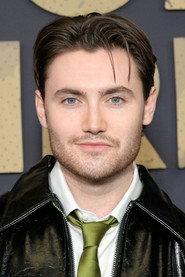 Spencer MacPherson as Ian Gordon in Extracurricular 2020