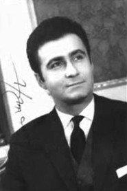 Gyula Buss as Főportás in Sparrows Are Birds Too 1968