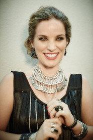 Bruna Di Tullio as Countess Luísa Valadas in The Mystery of Sintra 2007