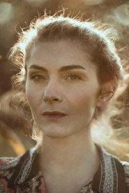 Sylvie Krupanská as Ewa in Isabel 2013