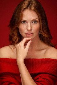 Emma Falcon as Leslie Morris in Lies on the Line 2023