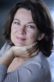Jocelyne Sand as Françoise in Dernier tour de piste 2022