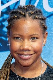 Tiara Richards as Kenza in Buladó 2020