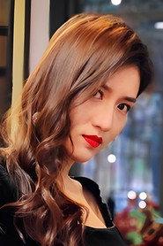 Liu Yilin as  in Confusion 2021