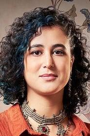 Aida El Kashef as Aaliya Kamal in Ship of Theseus 2012