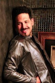 Digber Enríquez Dávila as Johnny in Amor en el aire 2023