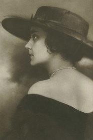 Sybill Morel as in Am roten Kliff 1922