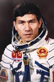Pham Tuân as Self in Space Sailors 2010