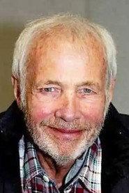 Richard Oldfield as Piers Fane in Ring Once for Death 1973