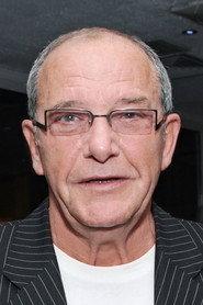 Emmanuil Vitorgan as Kesha in Comet Halley 2020