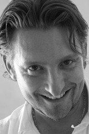 Laurent Cerulli as Franck in Roads of Fear 2022