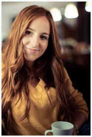 Lisa Hauptlorenz as Lara in A True Friend (Is Hard to Find)