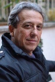 Memo Dini as Libero Munaron in Mediterraneo 1991