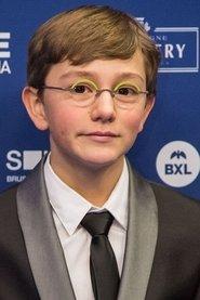 Romain Gelin as Alexandre in Les Survivants 2016
