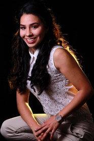 Lilian Nuñez as Pilar in Los que no saben volar 2016
