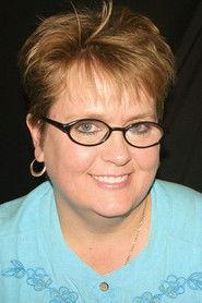 Darla Rae as Aunt Della in The French American 2015