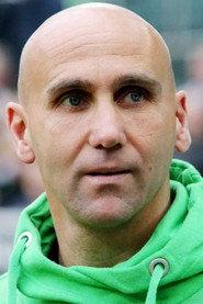 André Schubert as Self in Trainer! 2013