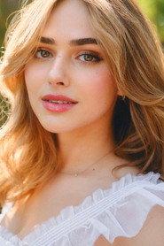 Ashley Puzemis as Sophia in The Midway Point 2024
