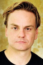 Karsten Jaskiewicz as Rudi in Darling.Sister 2019