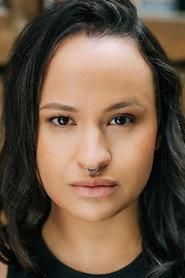 Olivia Lucas as Gracie in Broken Angel 2022