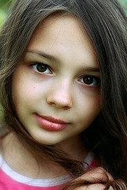 Darya Gutsul as Лидия в детстве in The Movie about Alekseev 2014