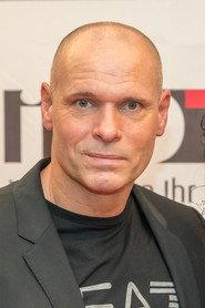 Thorsten Legat as Self - Contestant in The Ultimate Hype  - Fighting Adventure 2025