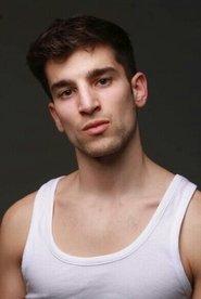 Carlos Alcaide as Roberto in Apocalipsis Z: Parte II