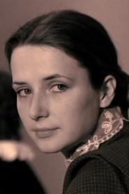 Yuliya Tarkhova as Vika Lyuberetskaya in Tomorrow Was the War 1987
