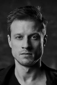 Paweł Paczesny as Hitch-Hiker in Druciki 2010