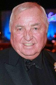 Ulli Wegner as sich selbst in Es geht um Alles 2008