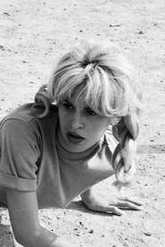 Hloi Liaskou as Rena in The Liar 1963