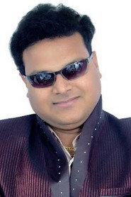Sunil Holkar as Manya in Sagla Karun Bhagle 2011