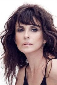 Ayşegül Aldinç as in Deniz Bekliyordu 1998