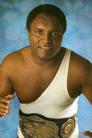 Carlitos Colon as Himself in Chona, la puerca asesina 1990