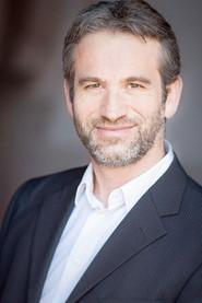 Yannick Blivet as Le vendeur de journaux (voice) in The Man Without a Head 2003