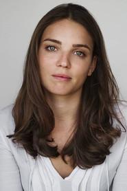 Ruby Kammer as Maria in Liver 2023