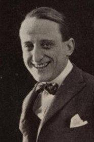 Carlo Campogalliani as  in La trilogia di Maciste 1920