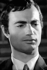 José Luna 'El Tauro' as Rival Gang Member / Bailaor in Bewitched Love 1967