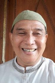 Eman as Bapaknya Sugeng in Penjuru 5 Santri 2015