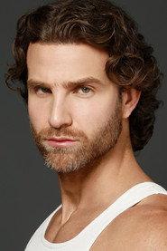 José Miguel Numo as Mike in The Trip 7 2023