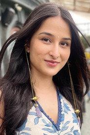 Sheen Dass as Heba Khan in Uunchai 2022