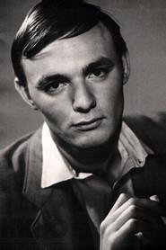 Roman Vildan as Размётнов in The New Land 1971