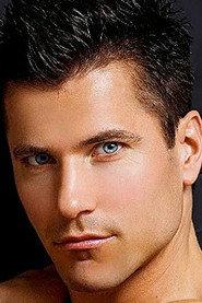 Lukas Ridgeston as  in Splash 2002