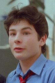 Ross O'Donovan as Angus Mullens in Starstruck 1982