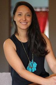 Diane Nuteau as Aurélia Nevers in The Blue Penny 2023