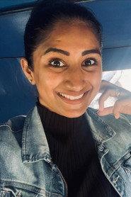 Shraddha Gautam as Dr KLPD aka Kumudlatha Pamulparthi Diwakaran in Doctor G 2022