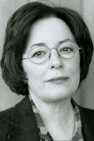 María Massip as Estrella adulta (voice) in El Sur 1983