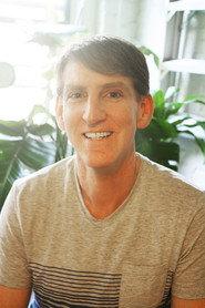 Brian Sloan as Bartender in Hank and Asha 2013
