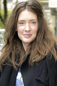 Maria Góralczyk as Gość z Warszawy in Squint Your Eyes 2003