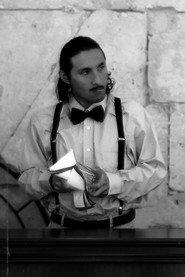 Sebastián Christopher Gallegos Sauñi as Compañero de Pedro in La Chica de la Perla 2024